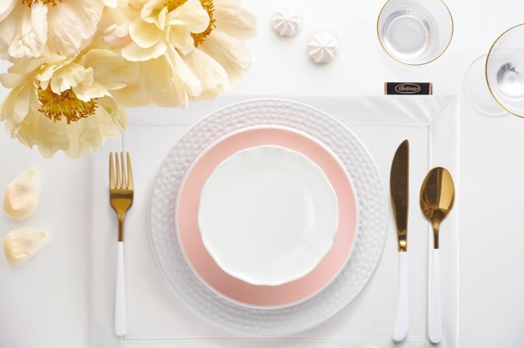 0ec6039e2dc01cbc55527efa21405353