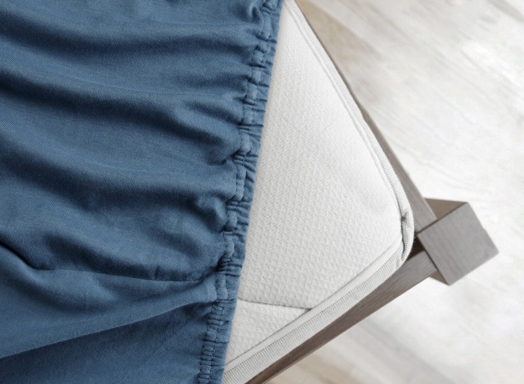 c3e15c2cd19d6dc8eae45f03578dc70d