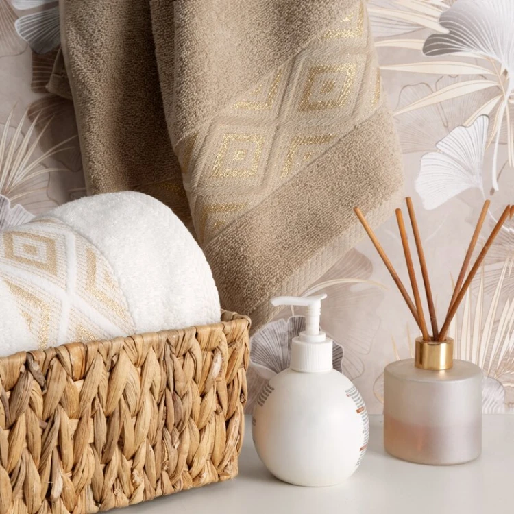 j6ZxBT2