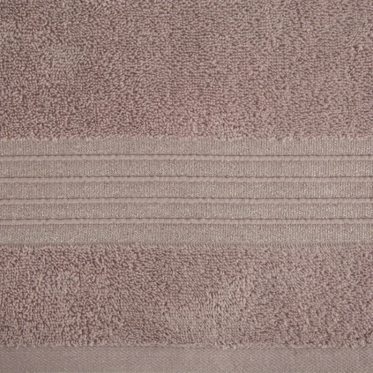 lNav8UQ