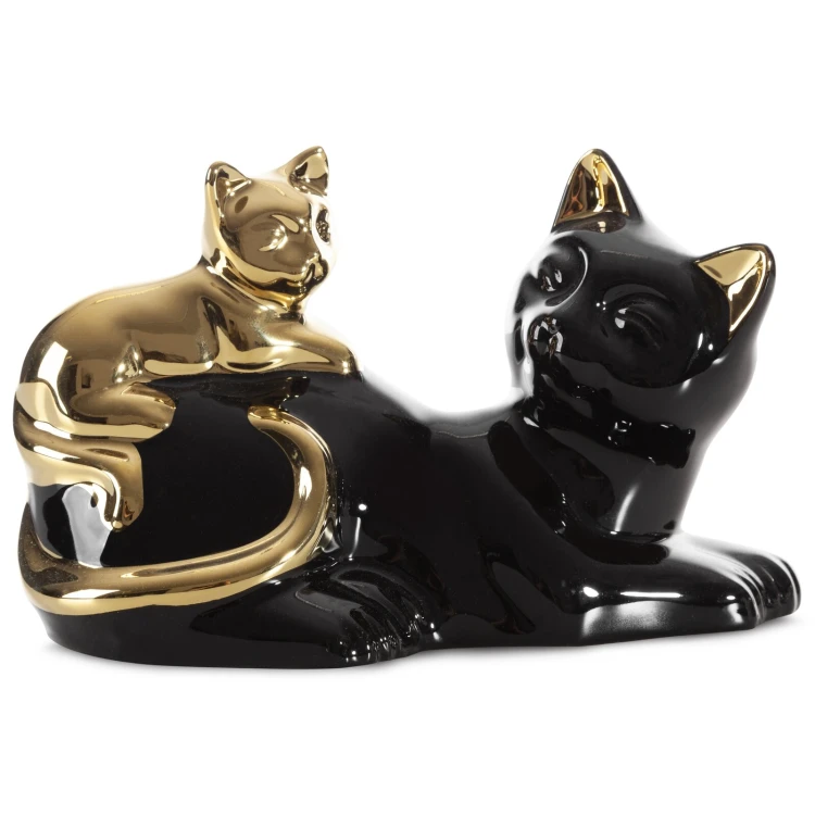 423318-5903571382795-Figurka_CAT_20x11x12_czarny+zloty-1